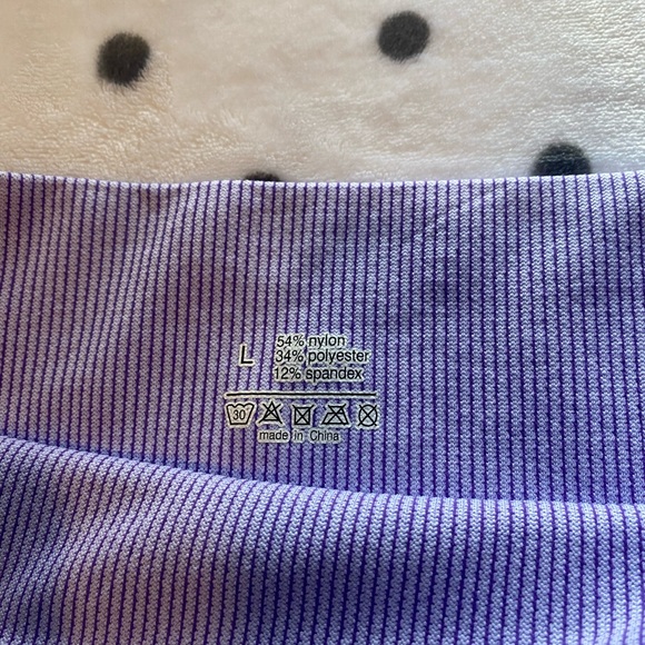 Lilac purple workout set size large. - Picture 6 of 7